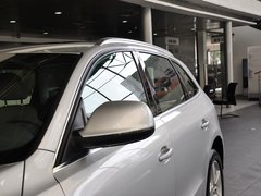 2013款 40 TFSI quattro 舒适型 5座