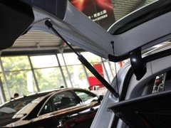 2013款 40 TFSI quattro 舒适型 5座