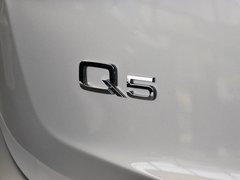 2013款 40 TFSI quattro 舒适型 5座
