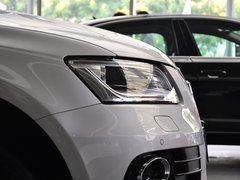2013款 40 TFSI quattro 舒适型 5座
