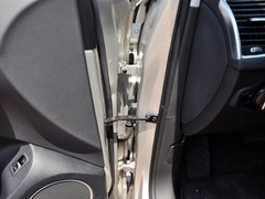 2013款 40 TFSI quattro 豪华型 5座