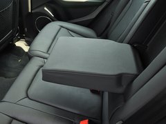 2013款 40 TFSI quattro 豪华型 5座