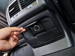 2013款 40 TFSI quattro 豪华型 5座