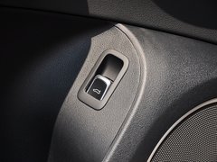 奥迪Q5 2013款 40 TFSI quattro 豪华型 5座