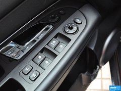 2014款 2.0T 自动 两驱精英导航版 5座