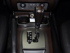 2014款 2.0T 自动 四驱豪华导航版 5座