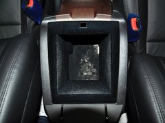 2014款 2.0T 自动 四驱豪华导航版 5座