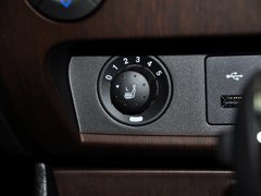 2014款 2.0T 自动 四驱豪华导航版 5座