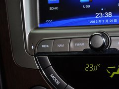 2014款 2.0T 自动 四驱豪华导航版 5座