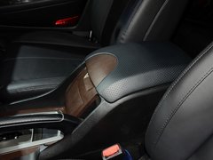 2014款 2.0T 自动 四驱豪华导航版 5座