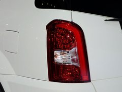 2014款 2.0T 自动 四驱豪华导航版 5座