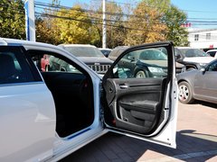 2013款 3.6L 自动 S锋尚版