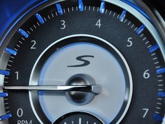 2013款 3.6L 自动 S锋尚版