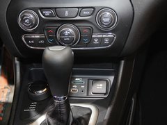 2014款 3.2L 自动 高性能版 5座