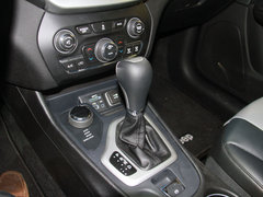 2014款 3.2L 自动 高性能版 5座