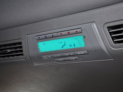 2013款 2.0T 手动 汽油商务版 7座