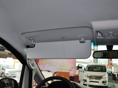 2013款 2.0T 手动 汽油商务版 7座