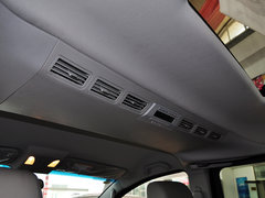 2013款 2.0T 手动 汽油商务版 7座