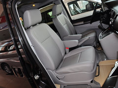2013款 2.0T 手动 汽油商务版 7座