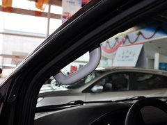 2013款 2.0T 手动 汽油商务版 7座