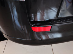 2013款 2.0T 手动 汽油商务版 7座