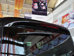 2013款 2.0T 手动 汽油商务版 7座