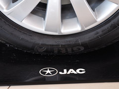 2013款 2.0T 手动 汽油商务版 7座