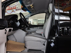 2013款 2.0T 手动 汽油商务版 7座