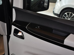 2013款 2.0T 手动 汽油商务版 7座