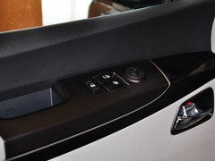 2013款 2.0T 手动 汽油商务版 7座