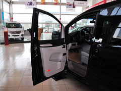 2013款 2.0T 手动 汽油商务版 7座
