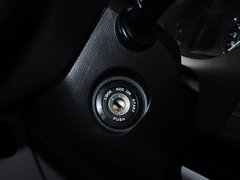 2013款 2.0T 手动 汽油商务版 7座