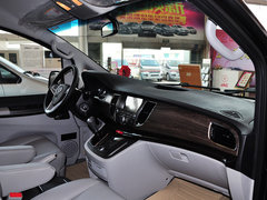 2013款 2.0T 手动 汽油商务版 7座