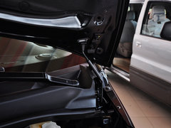 2013款 2.0T 手动 汽油商务版 7座