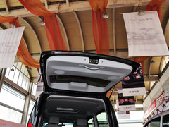 2013款 2.0T 手动 汽油商务版 7座