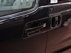 2013款 2.0T 手动 汽油商务版 7座
