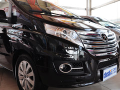 2013款 2.0T 手动 汽油商务版 7座