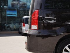 2013款 2.0T 自动 汽油公务版 7座