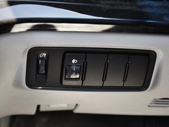 2013款 2.0T 自动 汽油公务版 7座