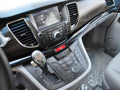 2013款 2.0T 自动 汽油公务版 7座