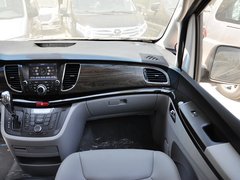 2013款 2.0T 自动 汽油公务版 7座