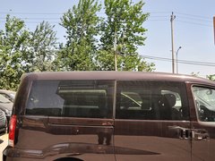 2013款 2.0T 自动 汽油公务版 7座