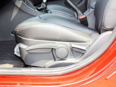 2013款 1.5L 手动 女性版