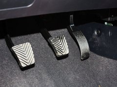 2013款 1.5L 手动 女性版