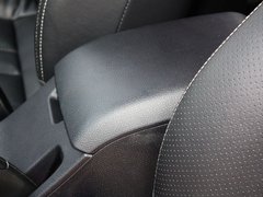 2013款 1.5L 手动 女性版