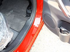 2013款 1.5L 手动 女性版