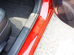 2013款 1.5L 手动 女性版