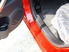 2013款 1.5L 手动 女性版