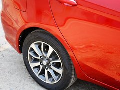 2013款 1.5L 手动 女性版