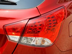2013款 1.5L 手动 女性版
